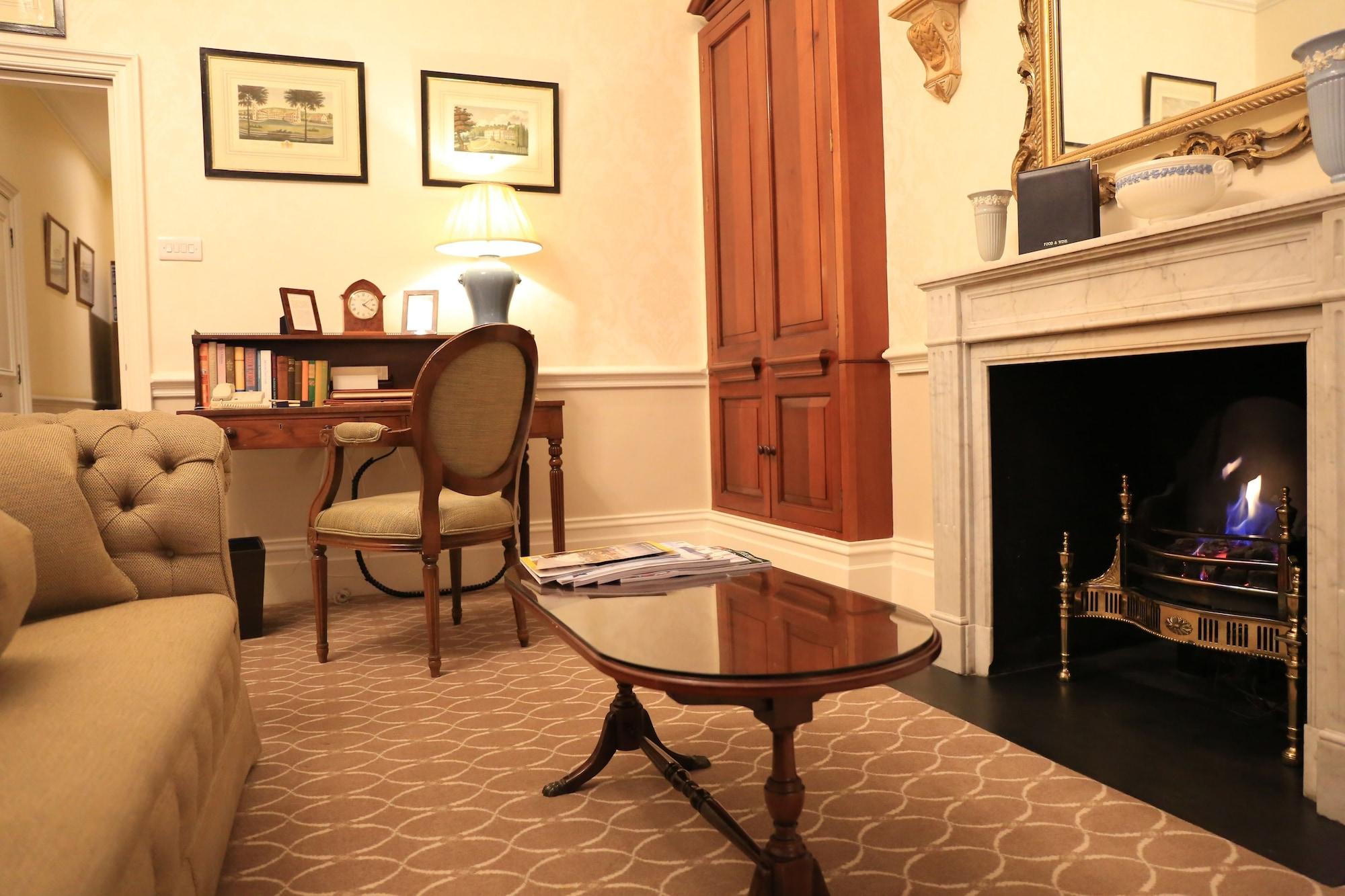 The Chelsea Townhouse By Iconic Luxury Hotels London Exterior photo
